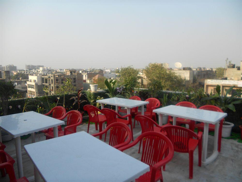 Hotel Ashoka International New Delhi Ngoại thất bức ảnh