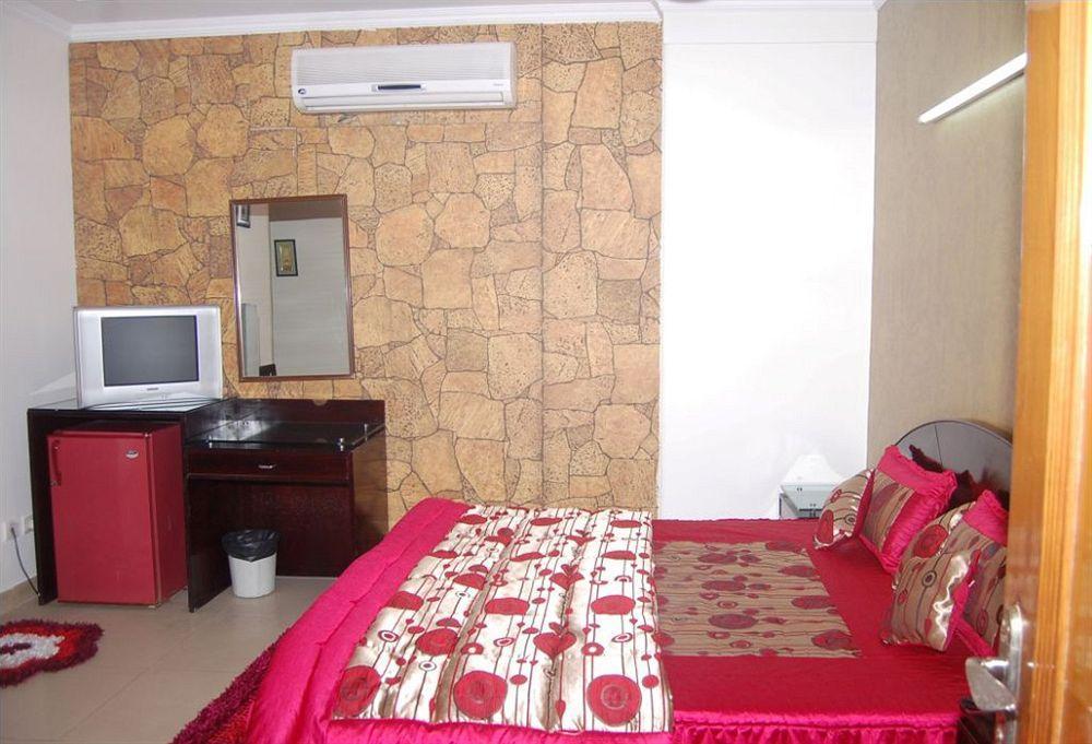 Hotel Ashoka International New Delhi Ngoại thất bức ảnh