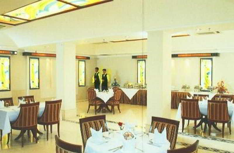 Hotel Ashoka International New Delhi Ngoại thất bức ảnh